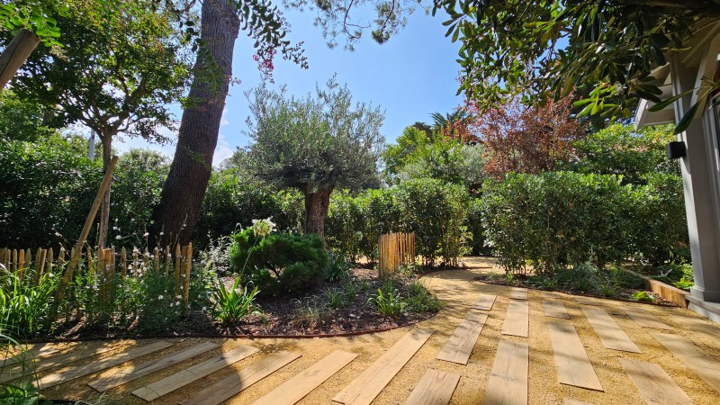 Réalisation d'un jardin ambiance BASSIN D'ARCACHON