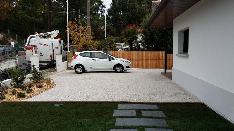 Réalisation d'allée de jardin perméable sur mesure à Arcachon 33