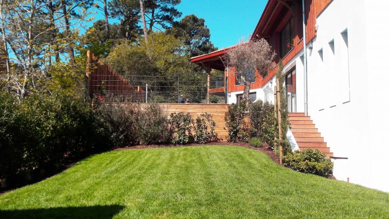 Création d'un gazon en rouleau Bassin d'Arcachon (33)