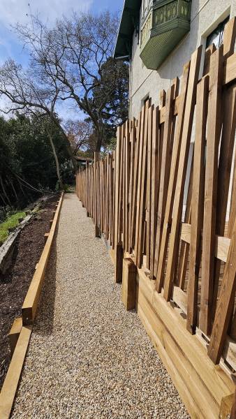 Clôture en bois de qualité à ARCACON  