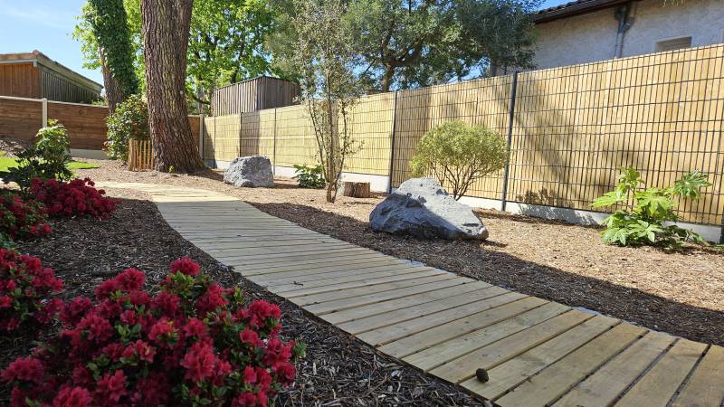 Allée en bois sur le Bassin d'Arcachon