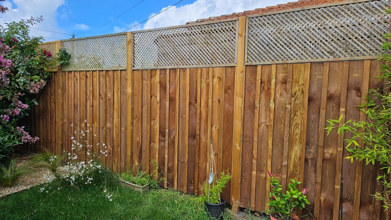 Clôture en bois sur le bassin d'Arcachon 
