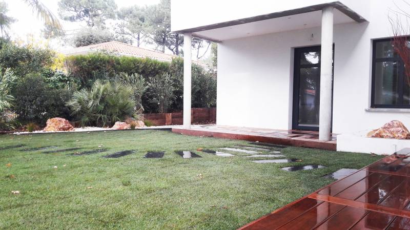 Création d'un gazon en rouleaux à La Teste de Buch 33