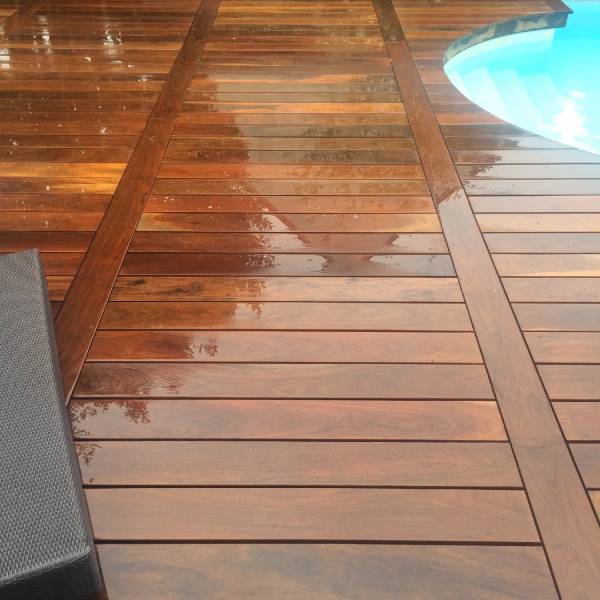 Systéme de fixation invisible terrasse bois Salles