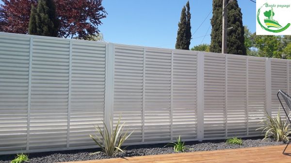 Pose de claustra et clôture bois brise vue à Cestas (33)