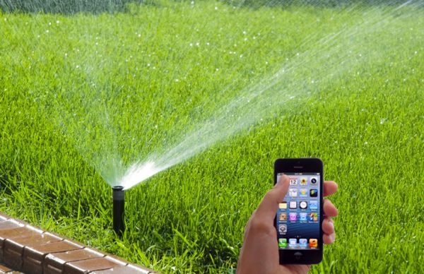 Comment commander un programmateur d'arrosage automatique de jardin à distance?