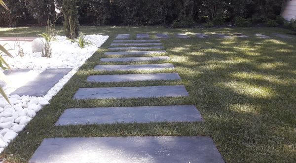 Réalisation d'un cheminement en Pas Japonais Ardoise au Pyla sur mer (33)